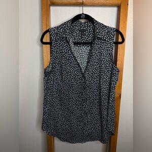 Ann Taylor Black and White Patterned Sleeveless Blouse